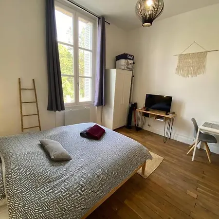Le Jardin Des Plantes - Studio Centre Apartment